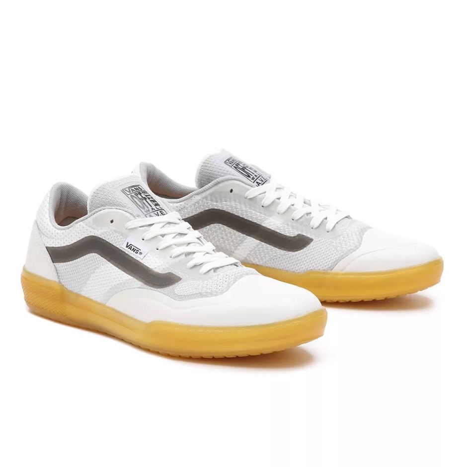 Zapatillas Ave De Punto Vans Blancas