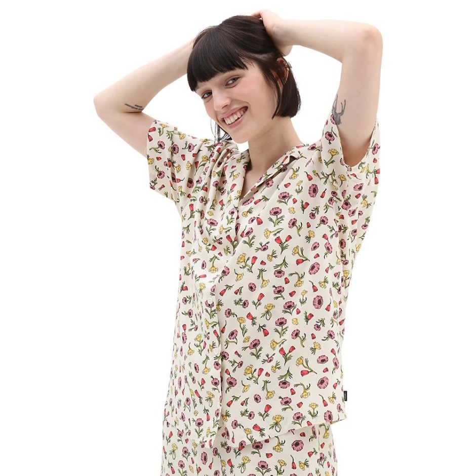 Top Estampado Wyld Vans Blancas