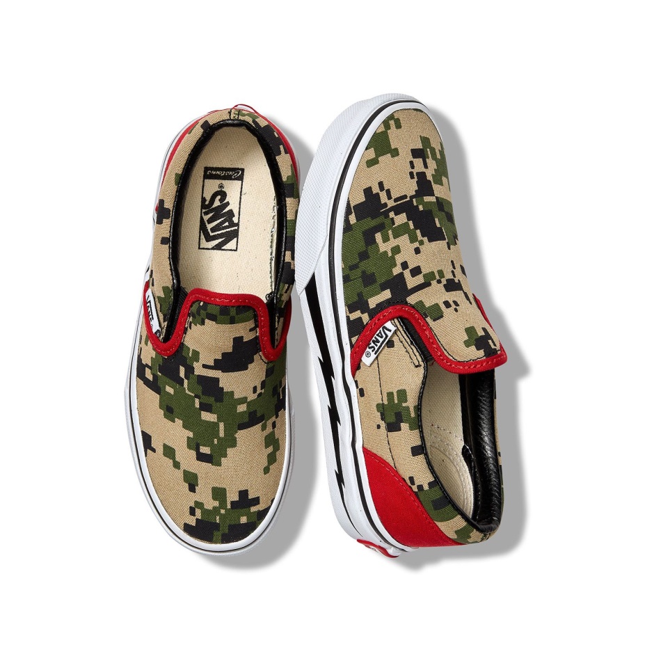Aduanas Niños Digi Camo Slip-on Vans